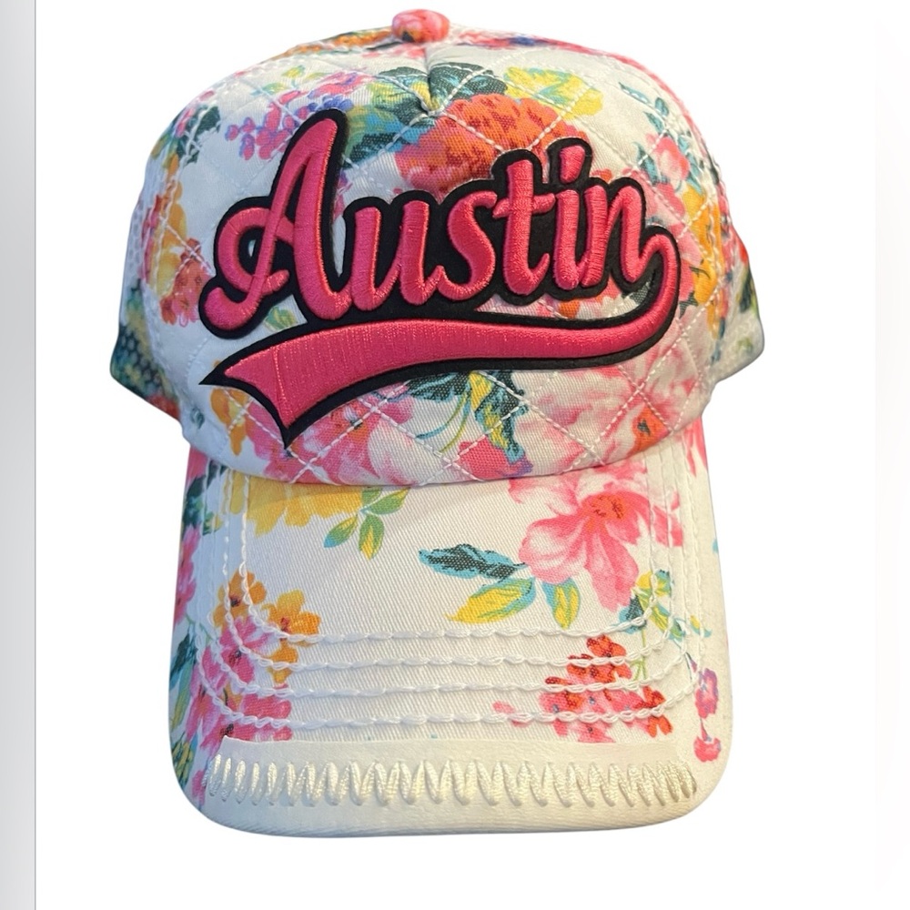 NWOT Robin Ruth Austin women’s Floral Cap - Pink and White